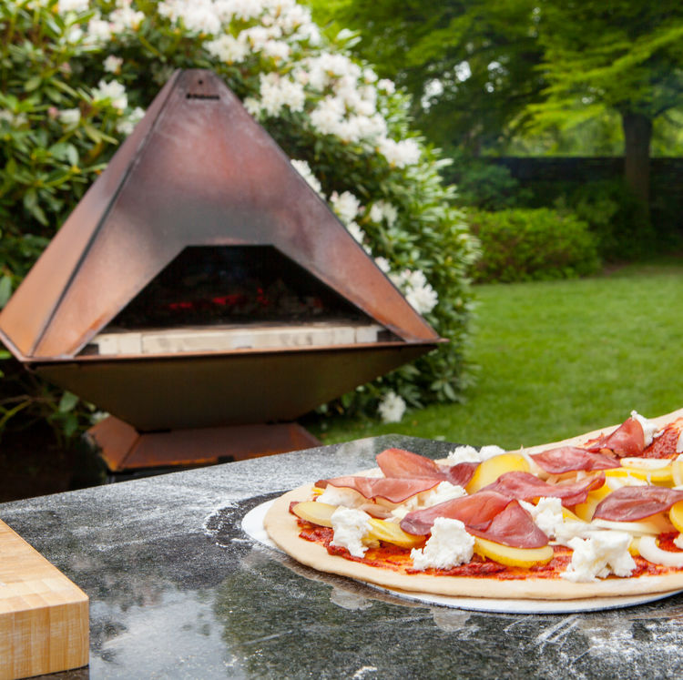 Click to read more about the Aduro Prisma Pizza Oven Stove