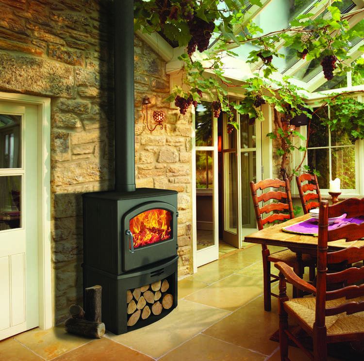 Broseley Serrano 7 SE stove with log store