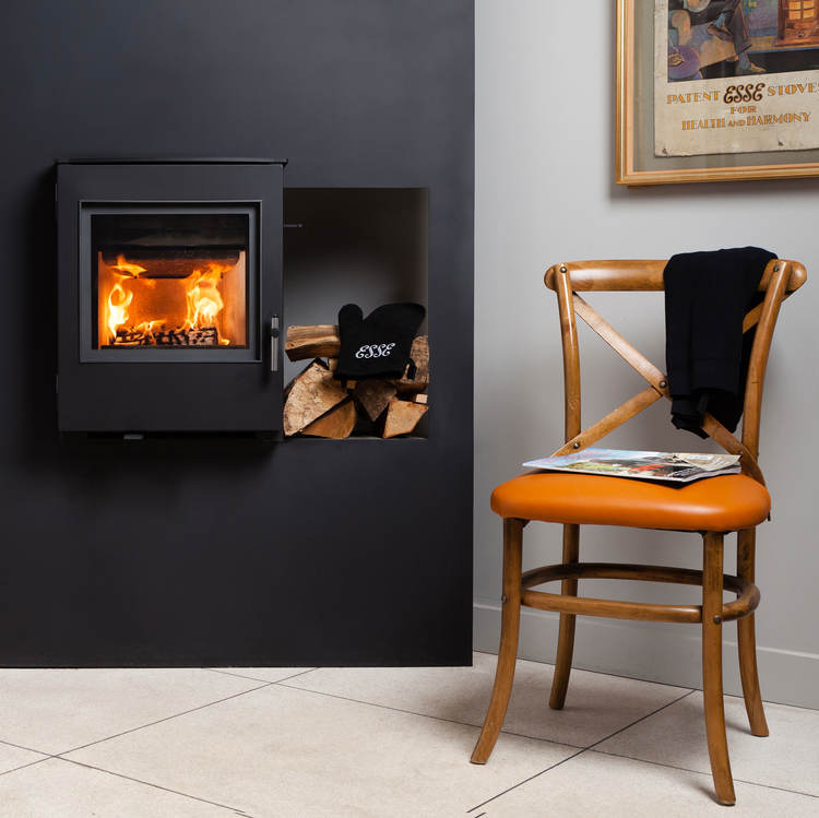 Esse 301 SE Insert stove with black contemporary door