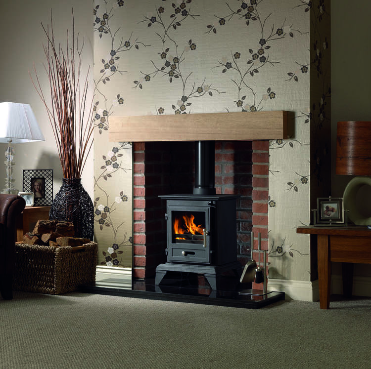 Click to read more about the Firefox 5 Classic Cleanburn Cast Iron Stove