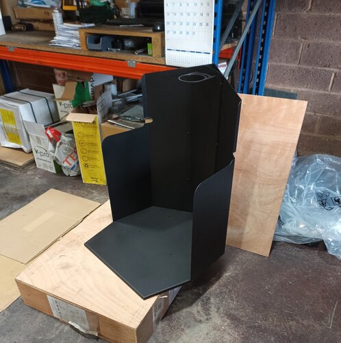 Charlton and Jenrick Go Eco Adventurer 5 Multi-Fuel Stove with Oven and hearth