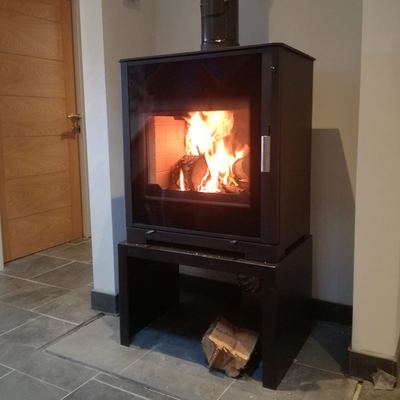 Woodfire Passiv with stand