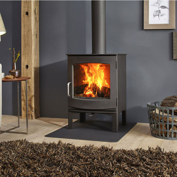 Dik Geurts Ivar 5 stove, modern design, wood burning