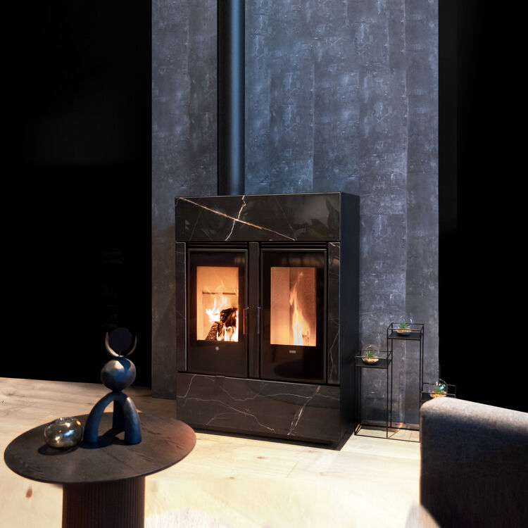Klover Dual Air Log and Pellet Stove