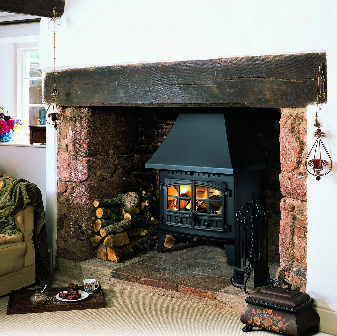 Hunter Stoves, traditional stoves made in the UK